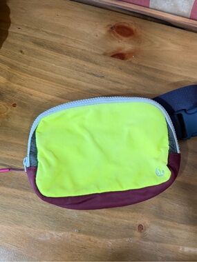 Lululemon Neon Yellow & Burgundy Fanny Pack with Navy Strap
